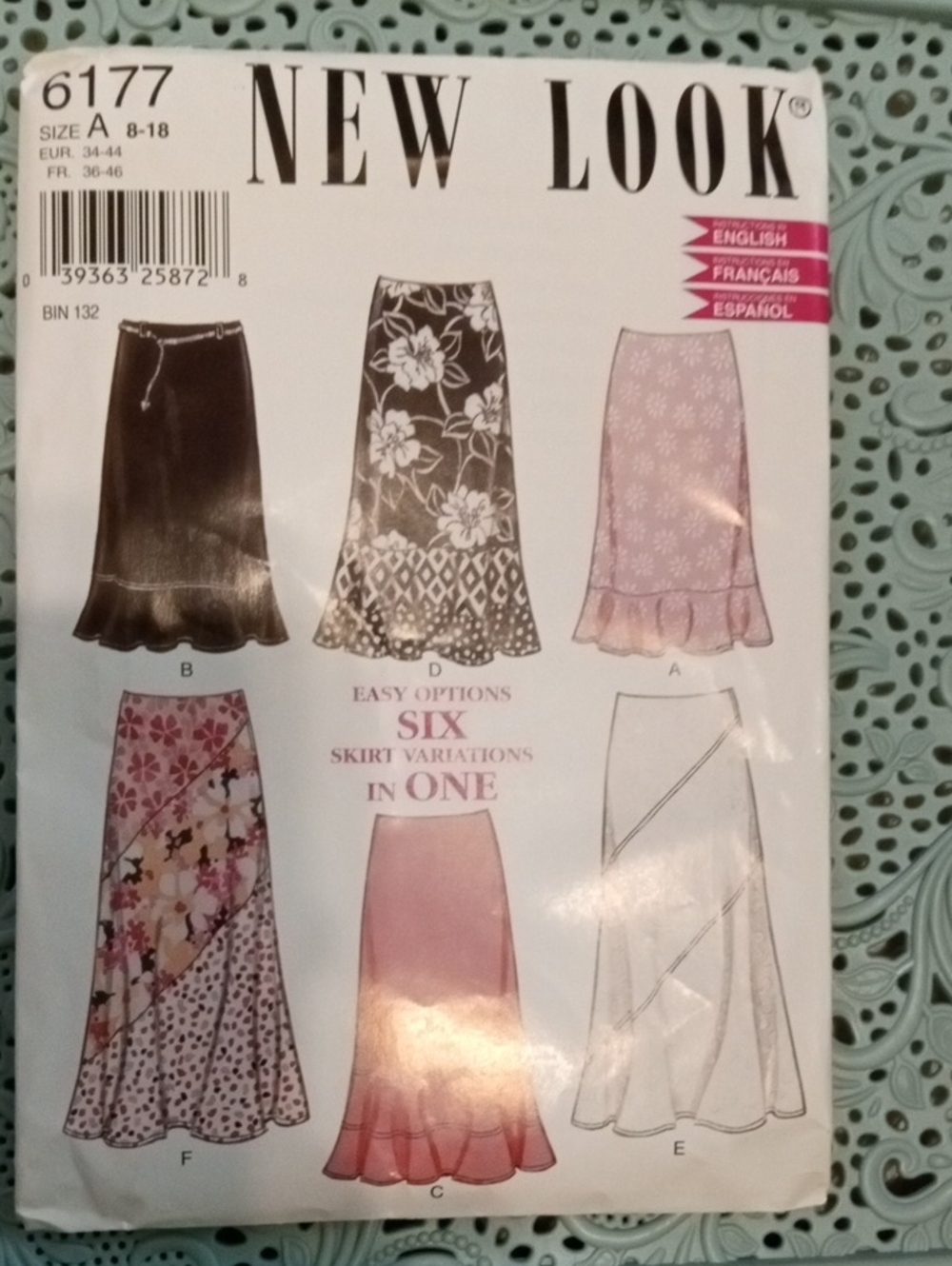 New Look A-Line Flared Ruffle Hem Skirt #6177 New, never Cut. Fits Sizes 8-18.